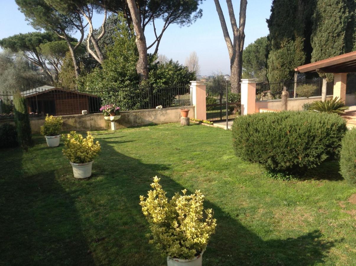 Villa Paradise Resort Gallicano nel Lazio Buitenkant foto