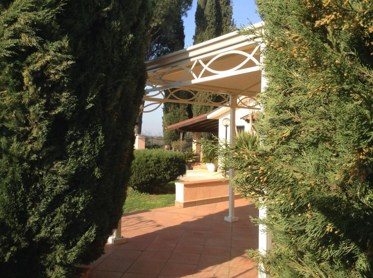 Villa Paradise Resort Gallicano nel Lazio Buitenkant foto