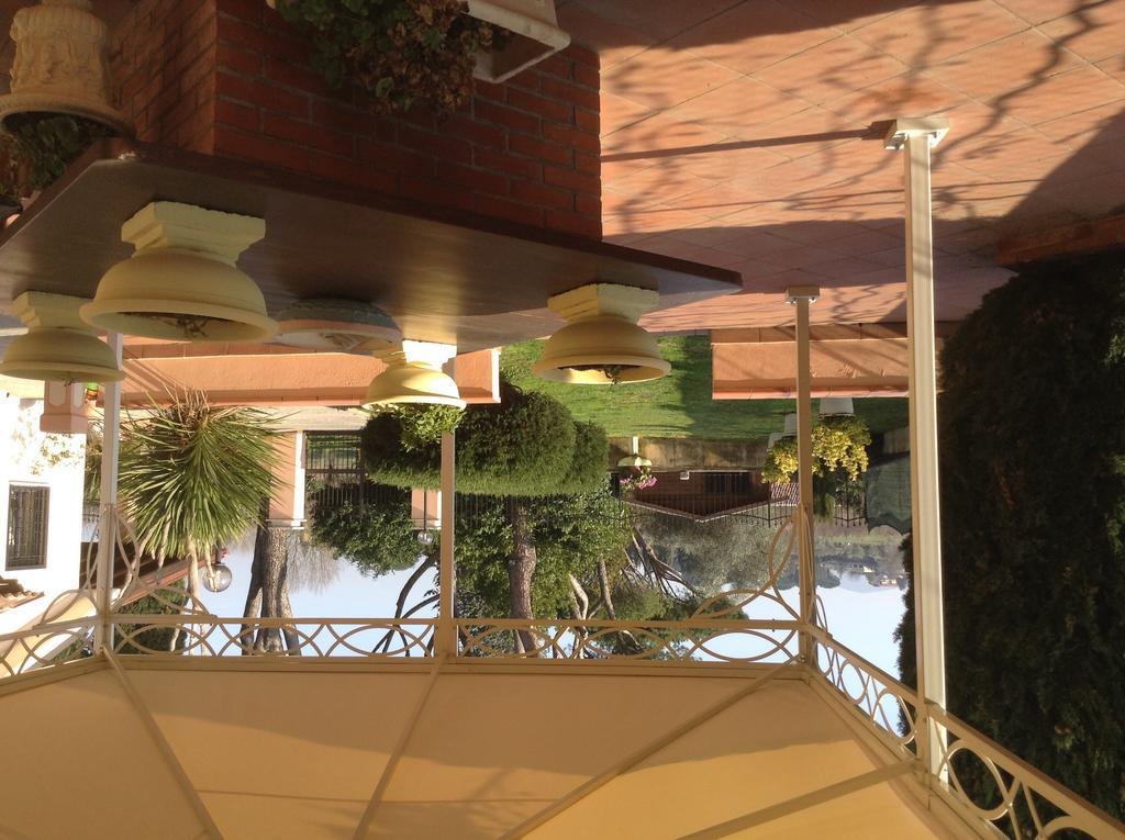 Villa Paradise Resort Gallicano nel Lazio Buitenkant foto