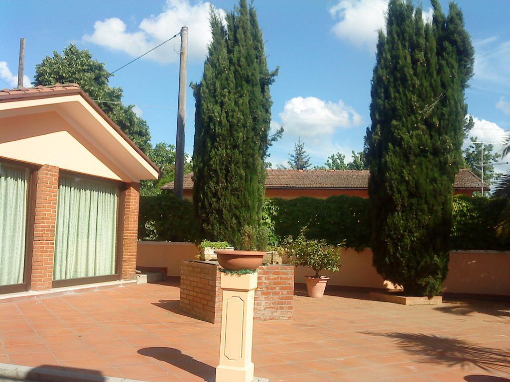 Villa Paradise Resort Gallicano nel Lazio Buitenkant foto