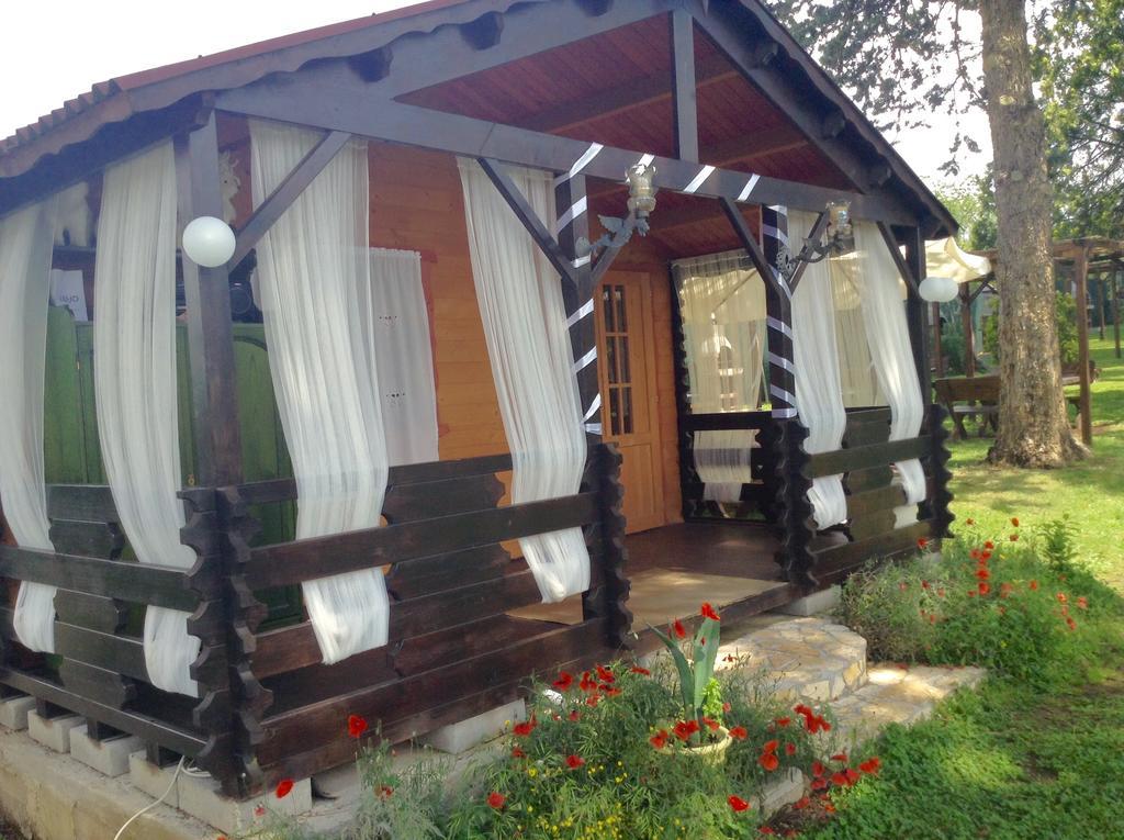 Villa Paradise Resort Gallicano nel Lazio Buitenkant foto